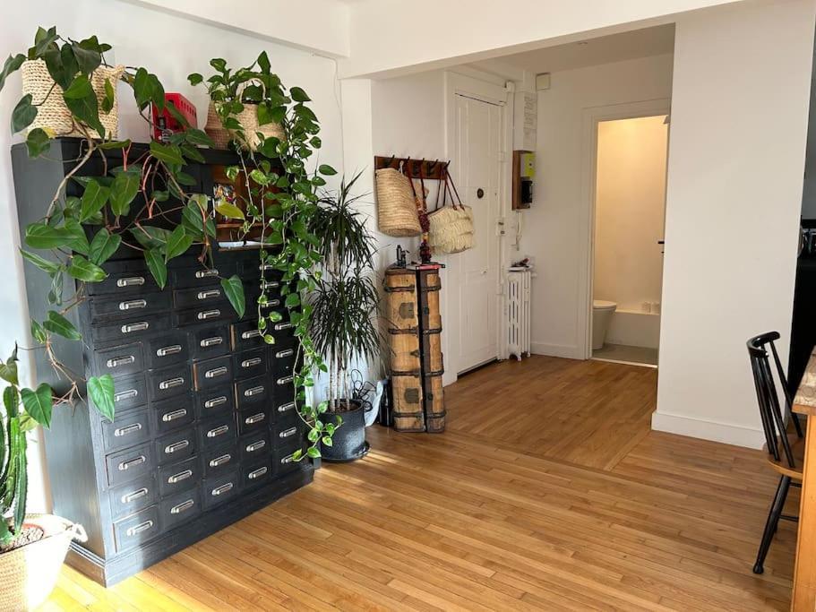 Duplex Apartment With Terrace And Closed Parking - Stade Charlety Paris Arcueil Luaran gambar