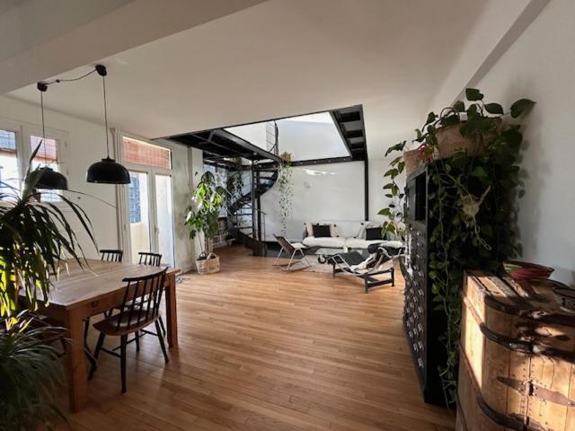 Duplex Apartment With Terrace And Closed Parking - Stade Charlety Paris Arcueil Luaran gambar