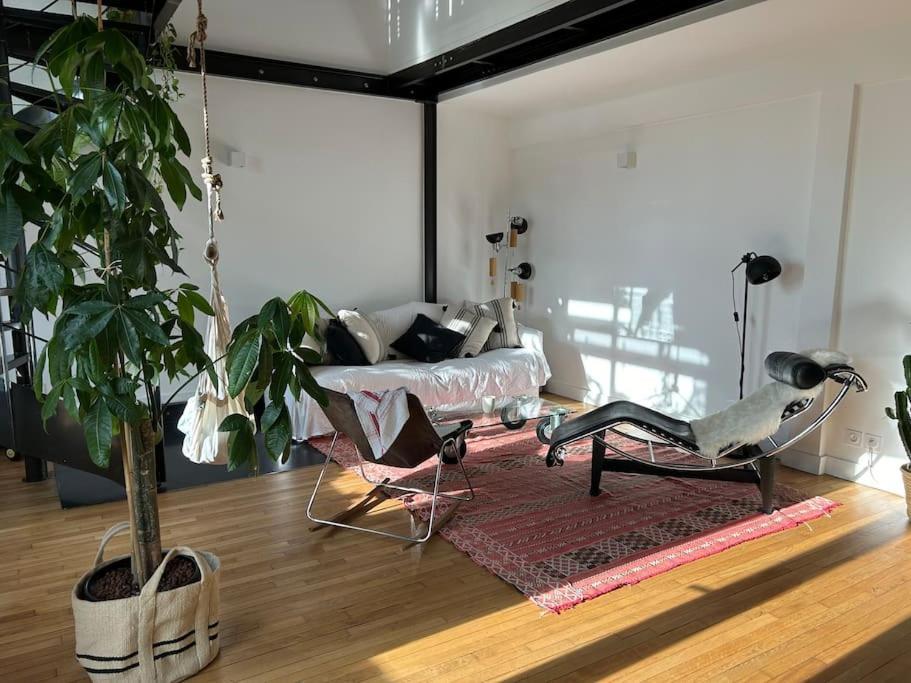 Duplex Apartment With Terrace And Closed Parking - Stade Charlety Paris Arcueil Luaran gambar